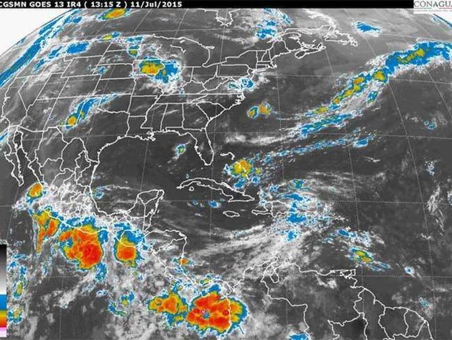 Potenciales de lluvias muy fuertes debido a la depresión tropical 5-E
